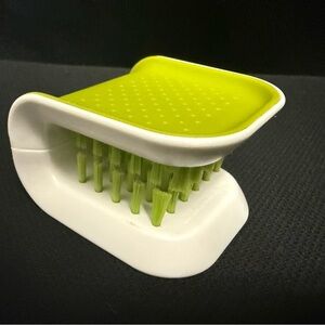 Joseph Joseph Knife and Cutlery Brush - NWOT